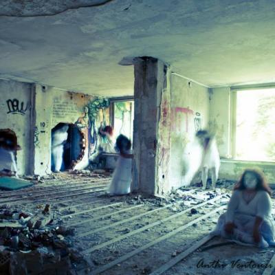 Φυγόκεντρος | Fygokedros - Ghost Town